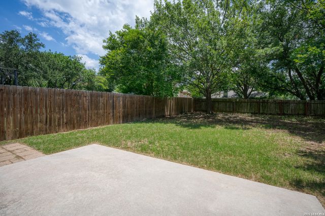 7706 Fallen Pine, Converse, TX 78109