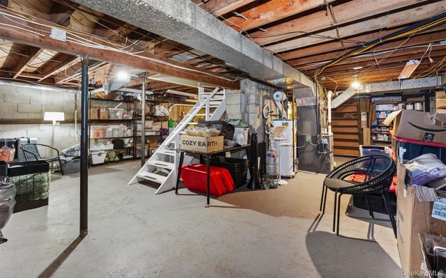 194 W Neck Road, Huntington, NY 11743