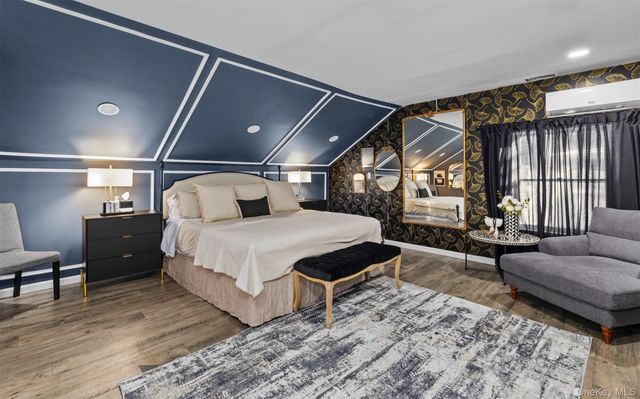 194 W Neck Road, Huntington, NY 11743