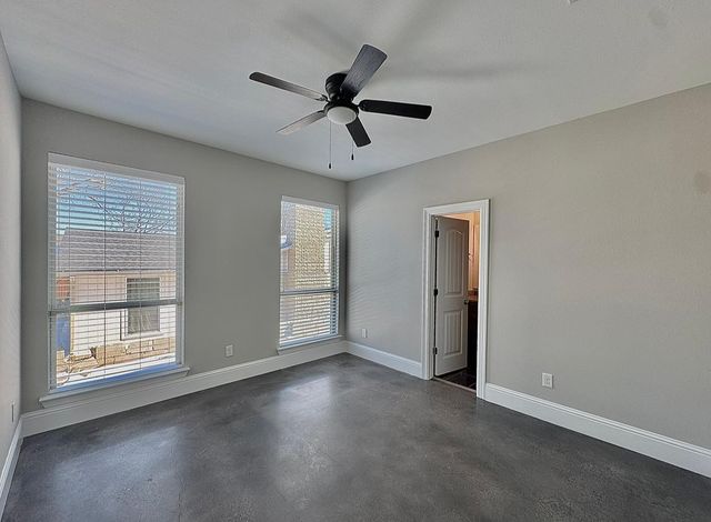 722 Clements Avenue, Van Alstyne, TX 75495