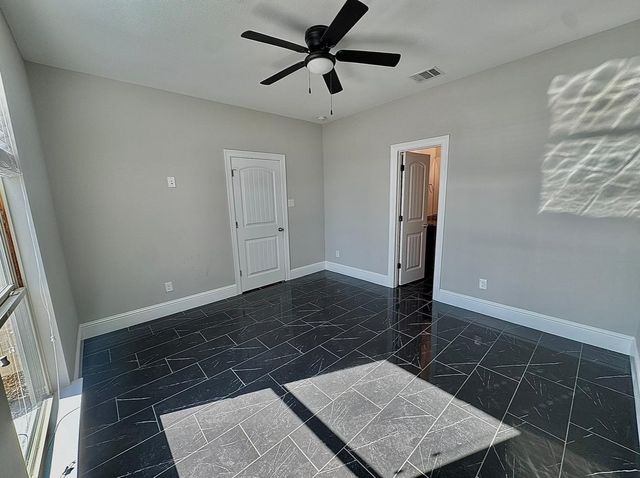 722 Clements Avenue, Van Alstyne, TX 75495