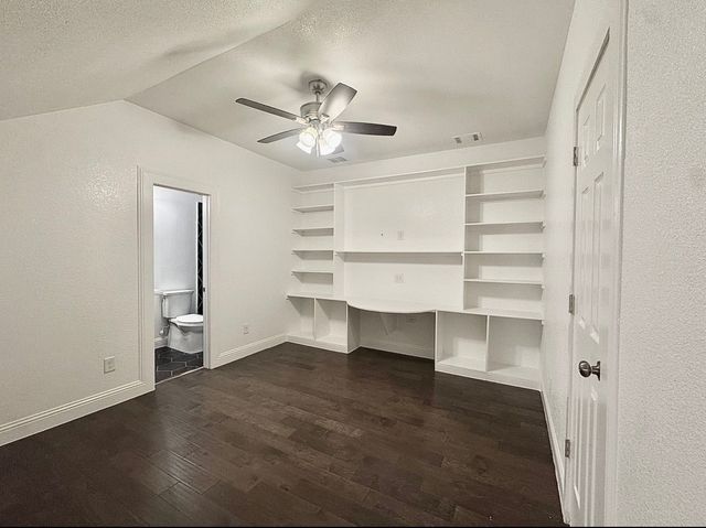 722 Clements Avenue, Van Alstyne, TX 75495