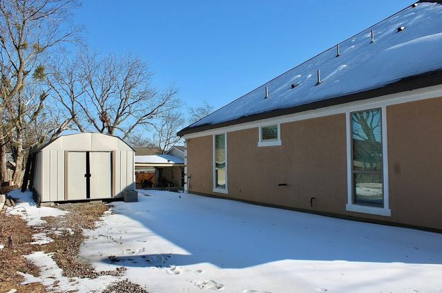 722 Clements Avenue, Van Alstyne, TX 75495