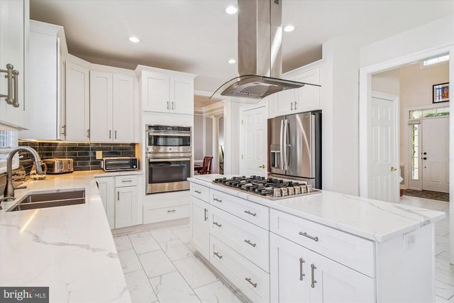 21120 HICKORY FOREST WAY, Germantown, MD 20876