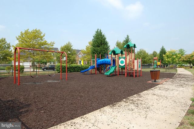 21120 HICKORY FOREST WAY, Germantown, MD 20876