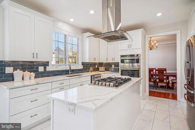 21120 HICKORY FOREST WAY, Germantown, MD 20876