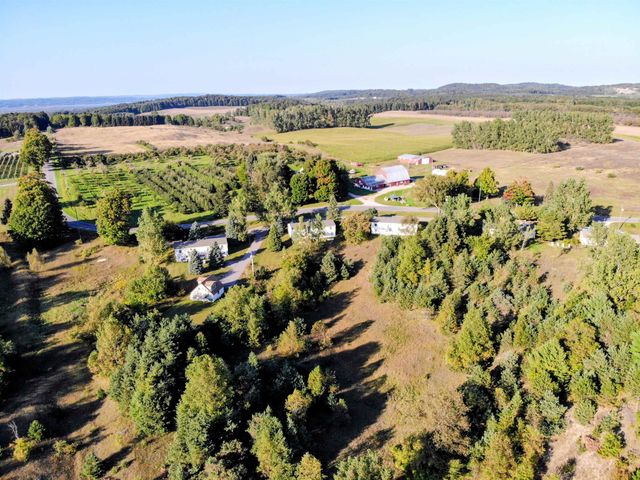 000 Solon Road, Traverse City, MI 49684