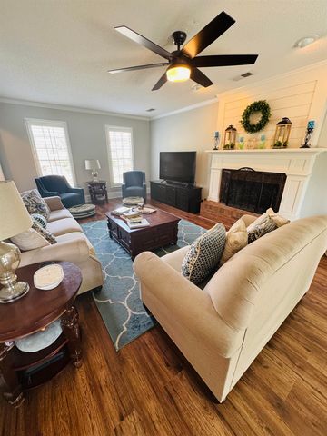775 ROYAL FOREST DR, Collierville, TN 38017