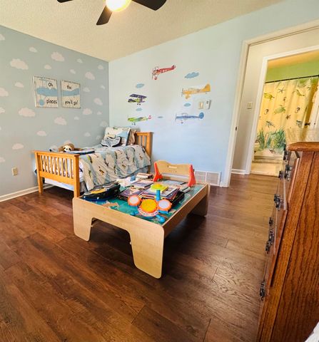 775 ROYAL FOREST DR, Collierville, TN 38017