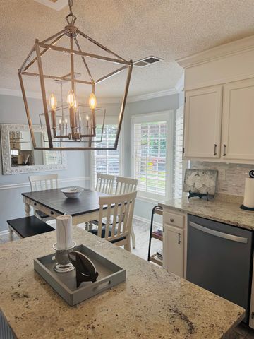 775 ROYAL FOREST DR, Collierville, TN 38017