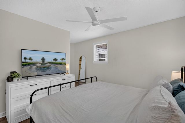 1343 E Montague Avenue, North Charleston, SC 29405