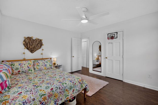 1343 E Montague Avenue, North Charleston, SC 29405