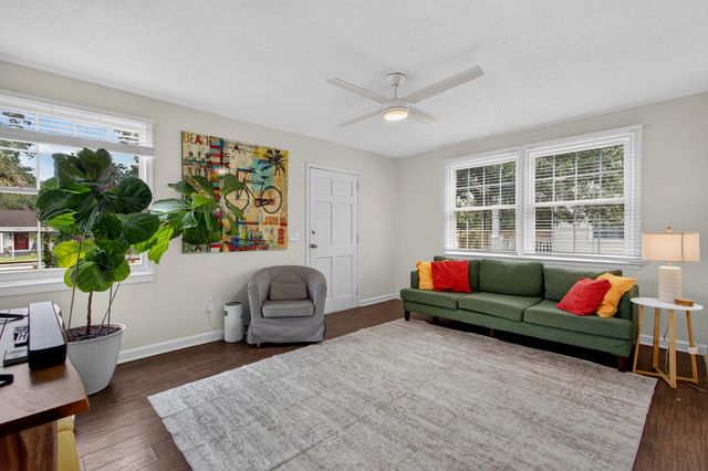 1343 E Montague Avenue, North Charleston, SC 29405