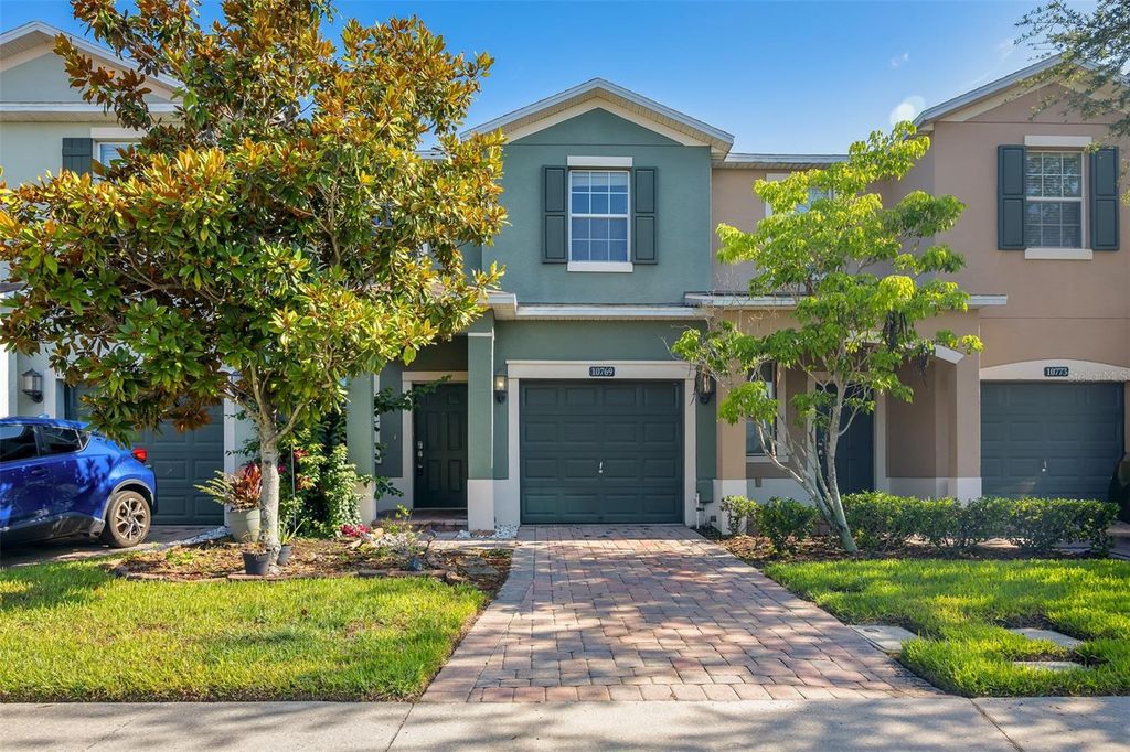 Image 2 of property listing at 10769 SAVANNAH LANDING CIRCLE, Orlando, FL 32832