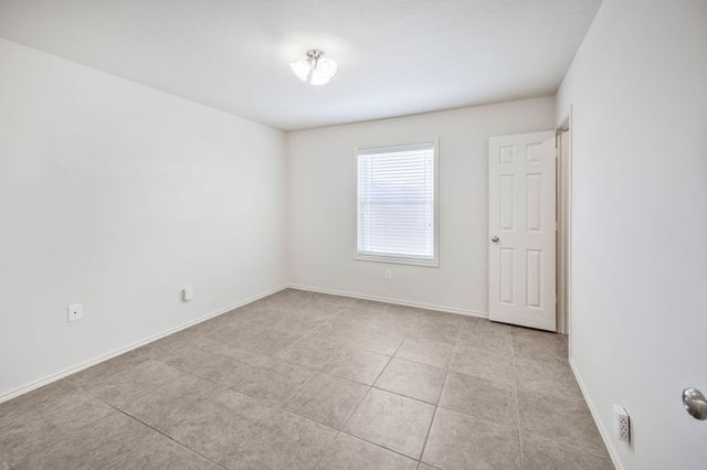 8312 Elgin Avenue, Lubbock, TX 79423
