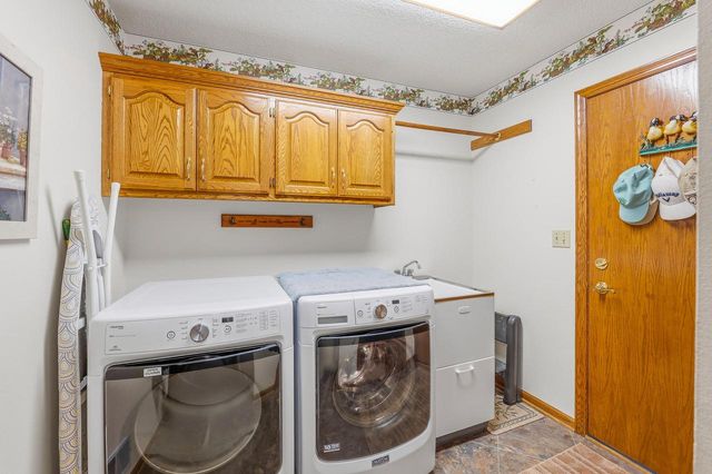 787 Green Bay DRIVE, Mayville, WI 53050