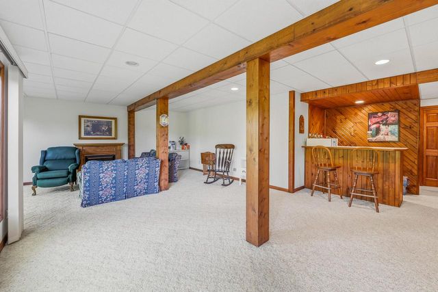 787 Green Bay DRIVE, Mayville, WI 53050