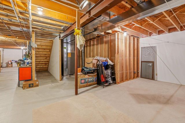 787 Green Bay DRIVE, Mayville, WI 53050