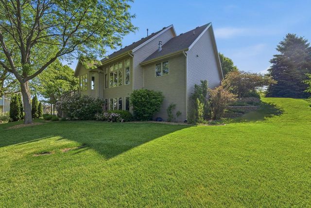 787 Green Bay DRIVE, Mayville, WI 53050