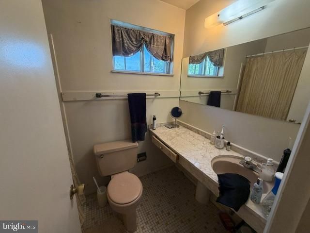 7952 CROSS CREEK DR, Glen Burnie, MD 21061