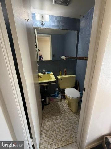 7952 CROSS CREEK DR, Glen Burnie, MD 21061