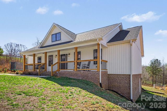 310 Old Hardin Road, Dallas, NC 28034