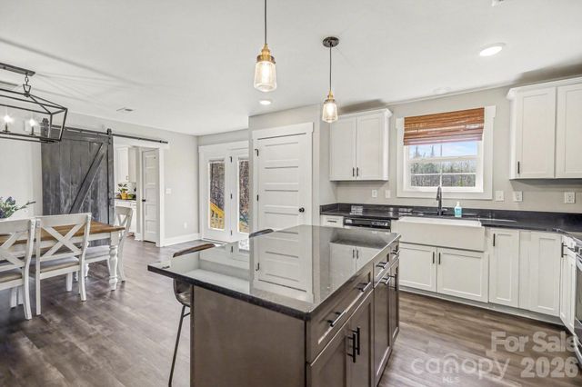 310 Old Hardin Road, Dallas, NC 28034