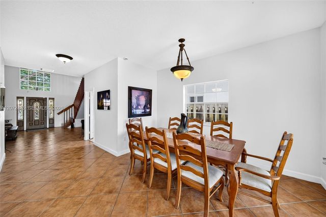 6903 SW 158th Avenue, Miami, FL 33193
