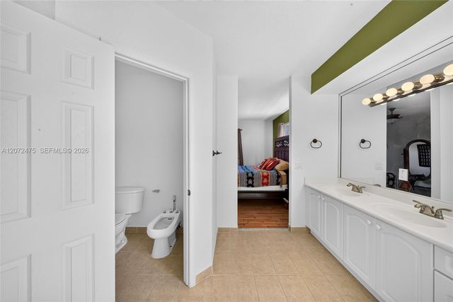 6903 SW 158th Avenue, Miami, FL 33193