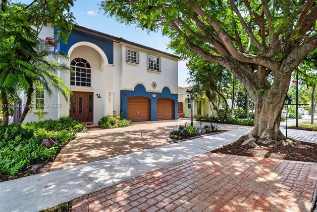 6903 SW 158th Avenue, Miami, FL 33193