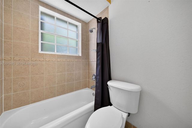 6903 SW 158th Avenue, Miami, FL 33193