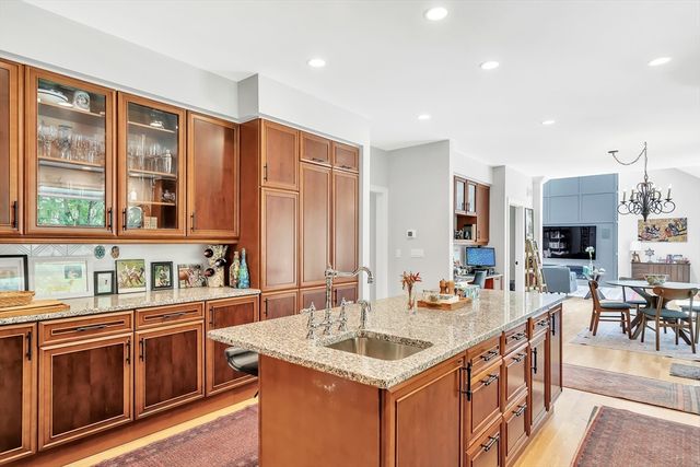 34 Solomon Pierce, Lexington, MA 02420