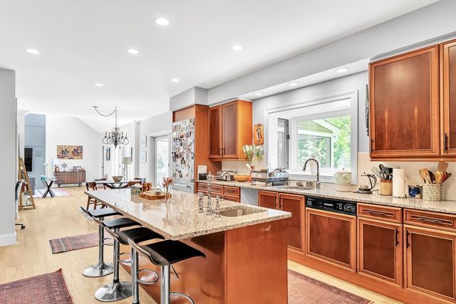 34 Solomon Pierce, Lexington, MA 02420