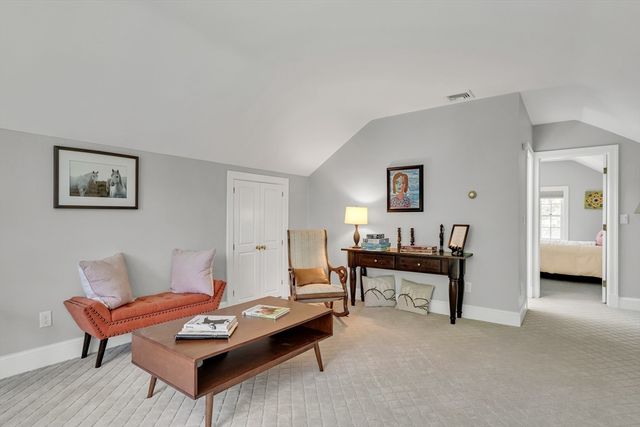 34 Solomon Pierce, Lexington, MA 02420