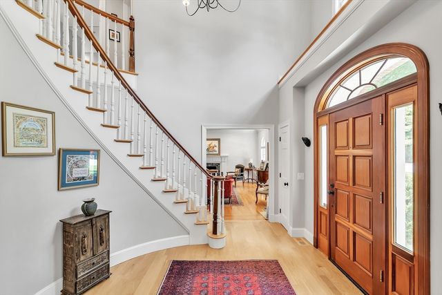 34 Solomon Pierce, Lexington, MA 02420