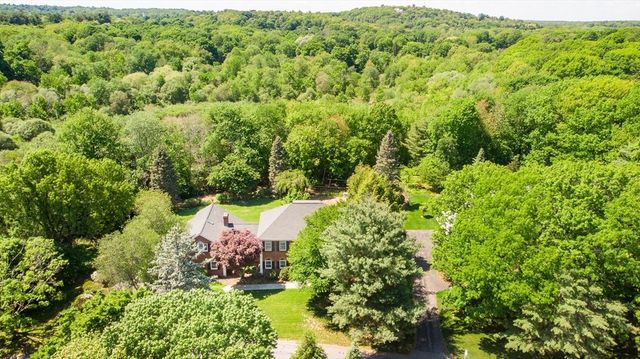 34 Solomon Pierce, Lexington, MA 02420