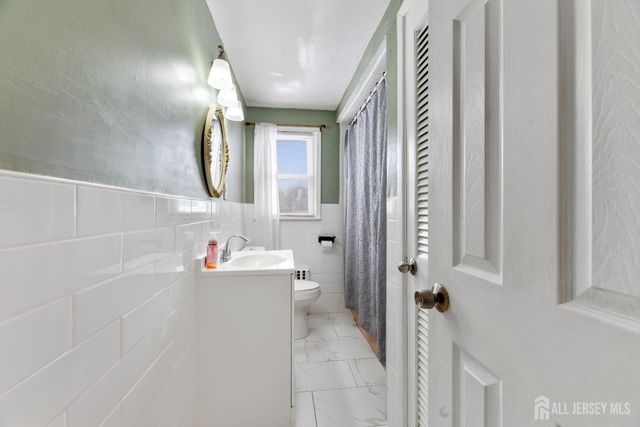 95 William Place, Totowa, NJ 07512