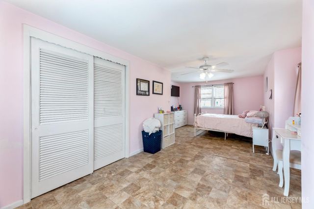 95 William Place, Totowa, NJ 07512
