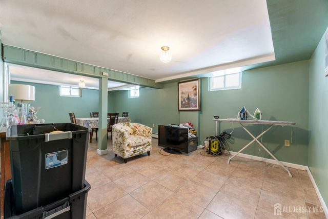 95 William Place, Totowa, NJ 07512