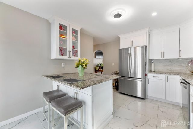 95 William Place, Totowa, NJ 07512