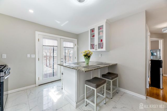 95 William Place, Totowa, NJ 07512