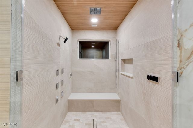 10637 Patina Hills Court, Las Vegas, NV 89135