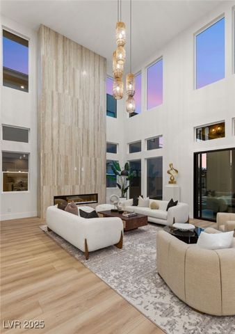 10637 Patina Hills Court, Las Vegas, NV 89135