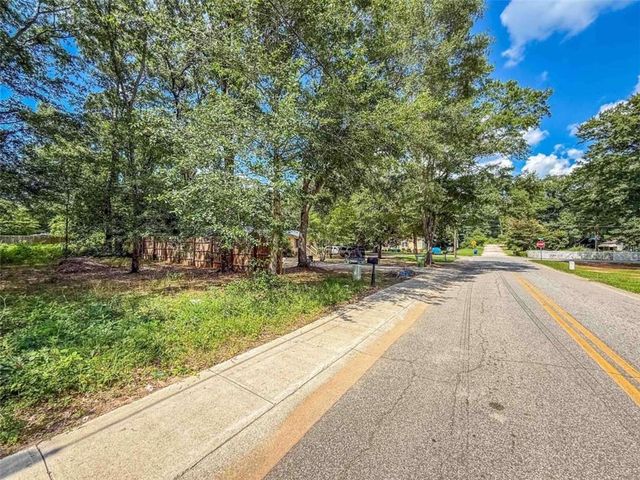 1013 J Davis Street, Monroe, GA 30655