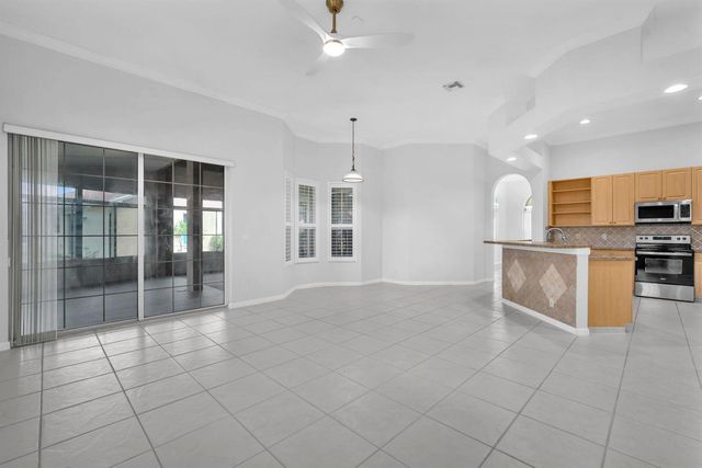 4100 Temple Street, West Palm Beach, FL 33407