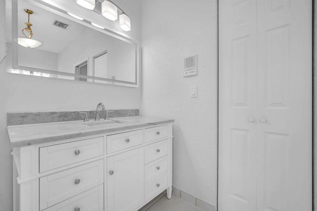 4100 Temple Street, West Palm Beach, FL 33407