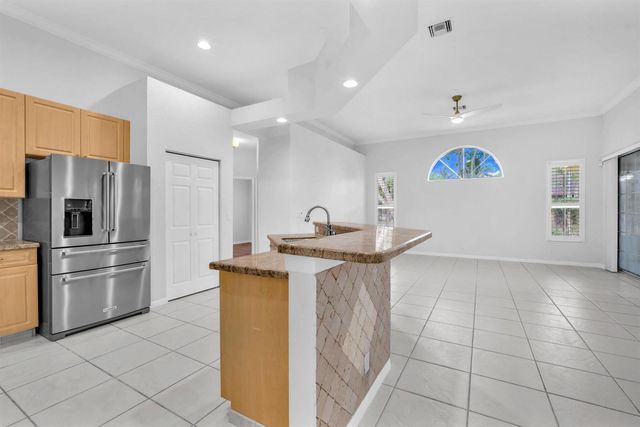 4100 Temple Street, West Palm Beach, FL 33407
