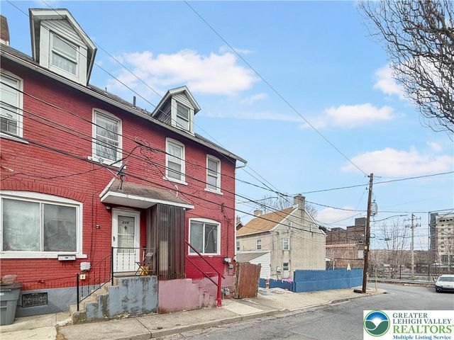208 Hobart Street, Bethlehem City, PA 18015
