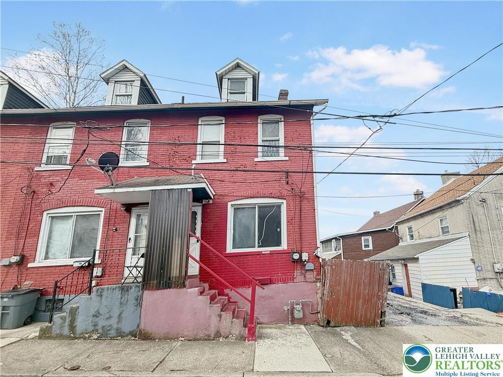 208 Hobart Street, Bethlehem City, PA 18015