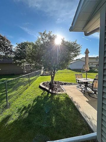 5407 Marius Drive, Cedar Falls, IA 50613